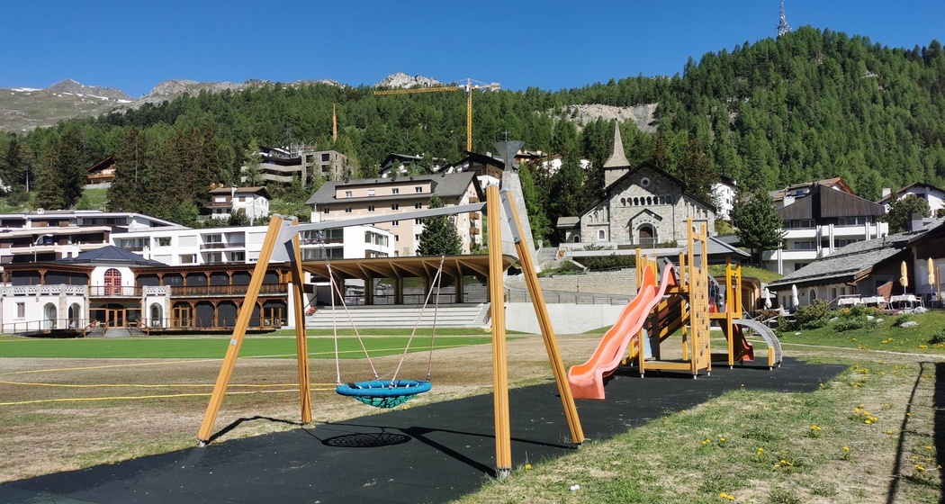 Kinderspielplatz Chesa al Parc (oua_620280101_image)