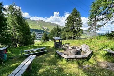 Feuerstelle beim Wasserfall Arpiglia Bach (oua_620280394_image)