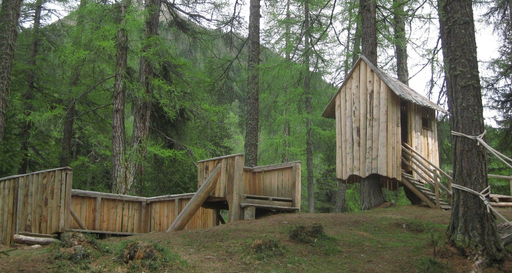 Kinderspielplatz Prasüras (oua_620280486_image)