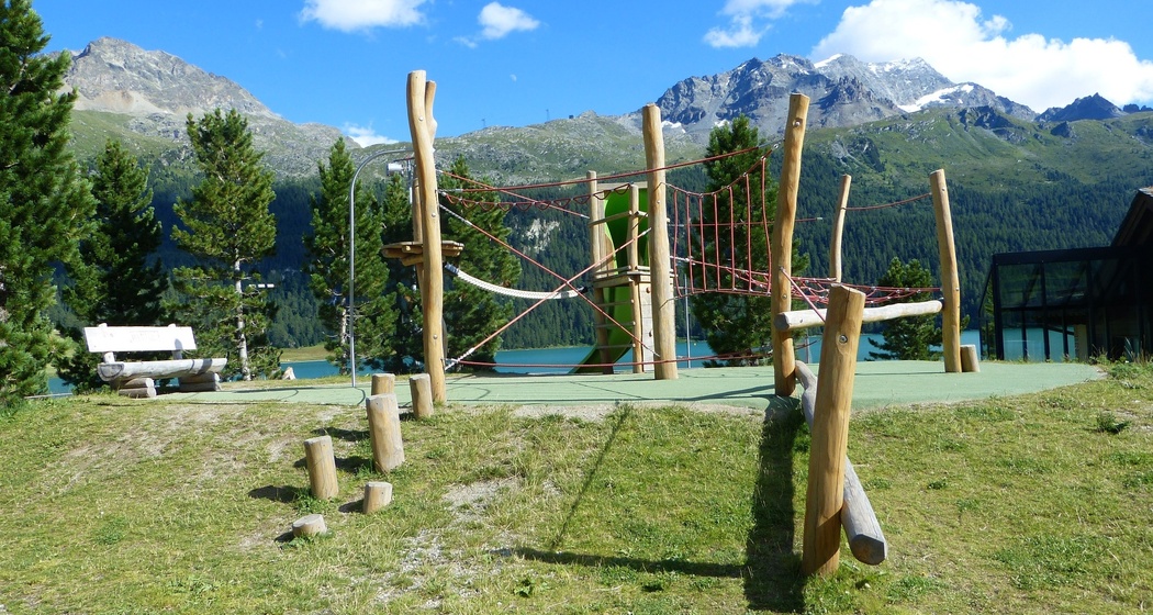 Kinderspielplatz beim Sportzentrum Mulets (oua_620280493_image)