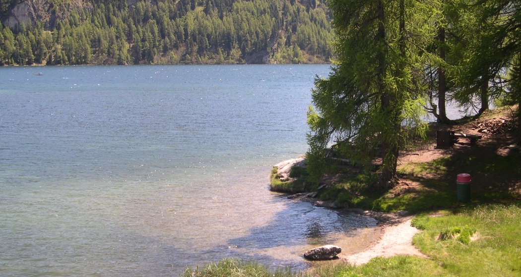 Feuerstellen auf der Halbinsel Chastè (oua_620280525_image)