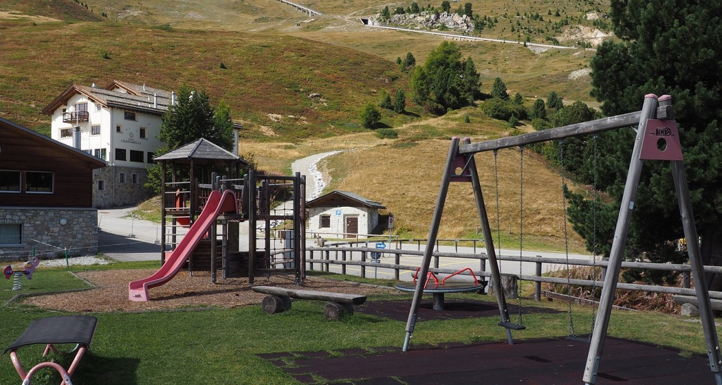 Kinderspielplatz Salastrains (oua_620280664_image)