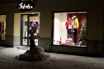 La Fainera Mode (oua_621567343_image)