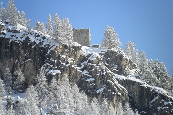Ruine de Guardaval (oua_621832061_image)