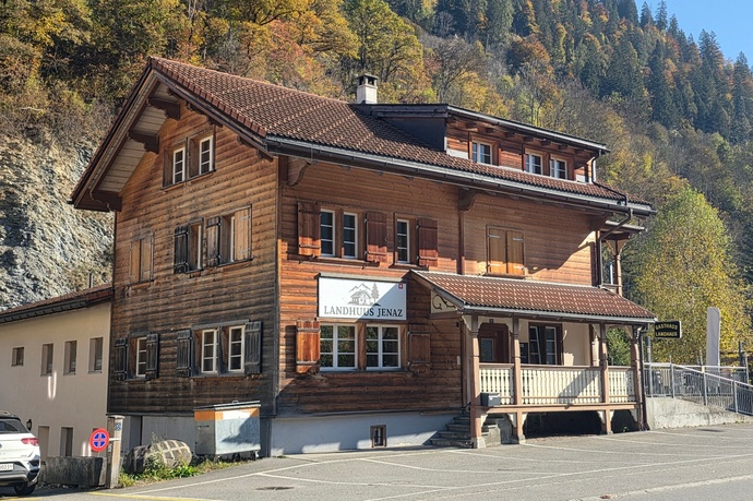 Landhuus Jenaz