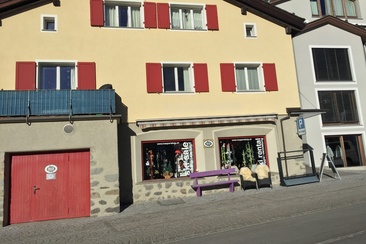 Ivo's Sportshop (oua_621866923_image)