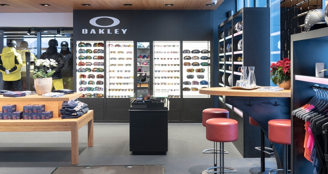 Skiservice Corvatsch Bergstation Corviglia (oua_621866953_image)