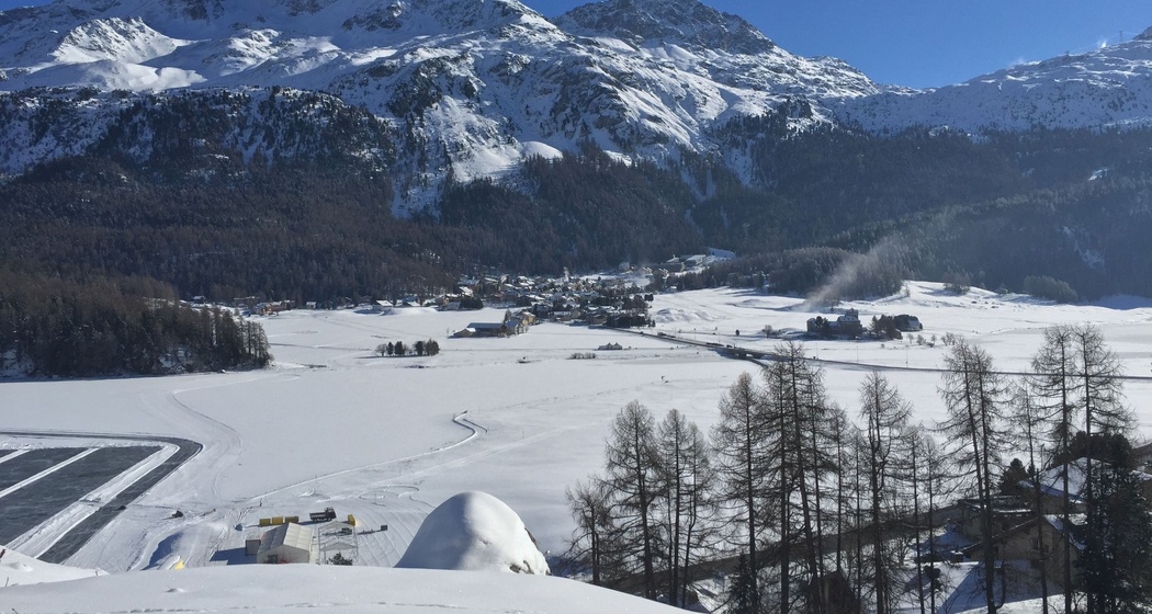 Sitzbank Clavanövs (oua_621867079_image)