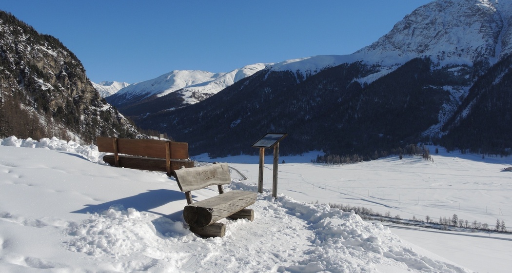 Sitzbank Arschaida & Lesehütte (oua_621867117_image)