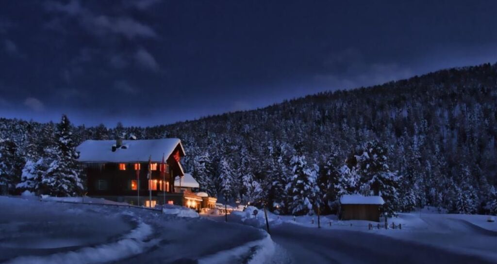 Sitzbänke Lej da Staz (oua_621867134_image)