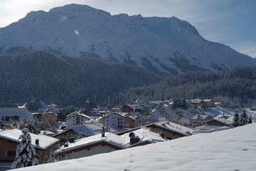 Sitzbank Vietta da l'Alp (oua_621867178_image)