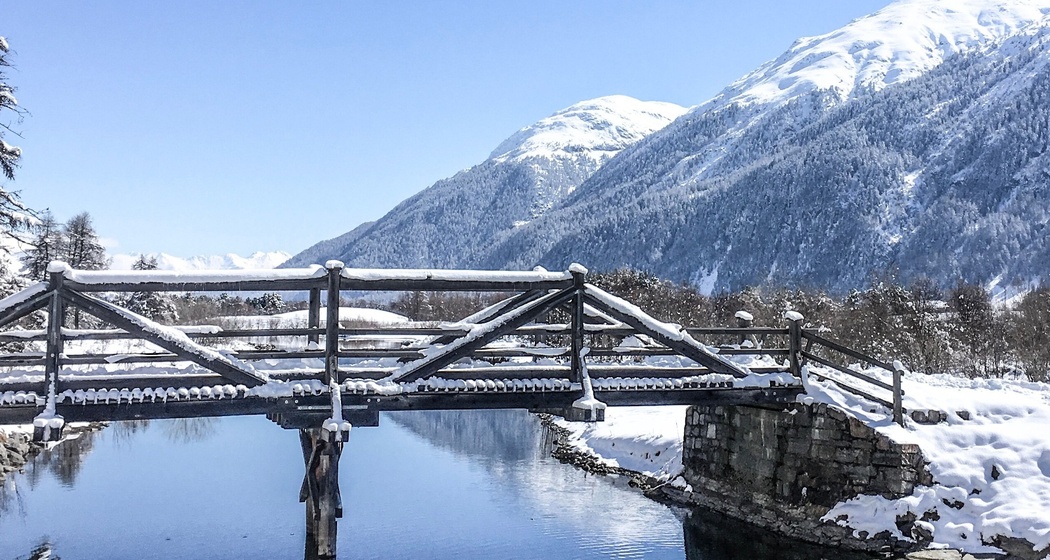 Sitzbank Ochsenbrüggli (oua_621867192_image)