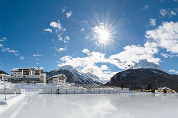 Eisplatz Roseg Pontresina (oua_621867291_image)