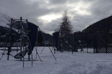 Kinderspielplatz Schulhaus Grevas (oua_621867353_image)