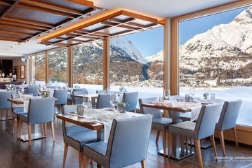 Stars Restaurant (oua_621867371_image)