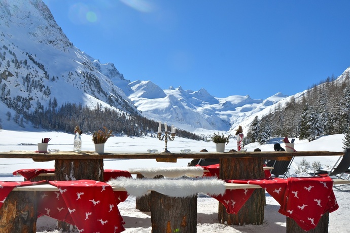 Self-Service Restaurant Roseg Gletscher (oua_621867478_image)