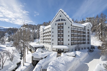 Hotel Schweizerhof Sils Maria - Pop Up Bar (oua_621867512_image)