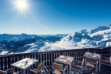 Mountain restaurant Lagalb (oua_621867537_image)