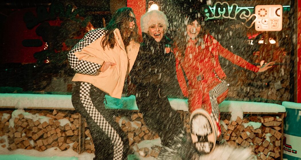 Jet Set (oua_621956473_image)