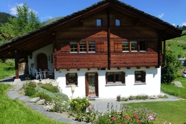 Casa Ravinatscha, Brigels, Aussenansicht