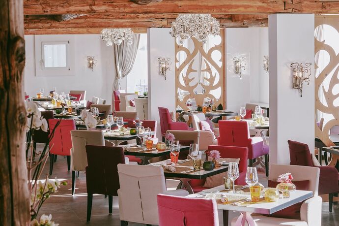 Restaurant Hide&Seek (oua_622404769_image)