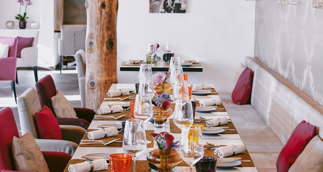 Restaurant Hide&Seek (oua_622404770_image)