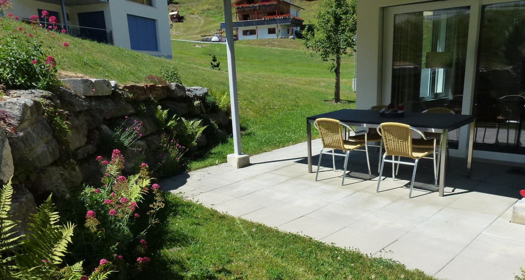 Ferienwohnung Denter Uauls Jucker - Sitzplatz