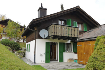 Ferienhaus Tchiffferli - Ansicht Sommer
