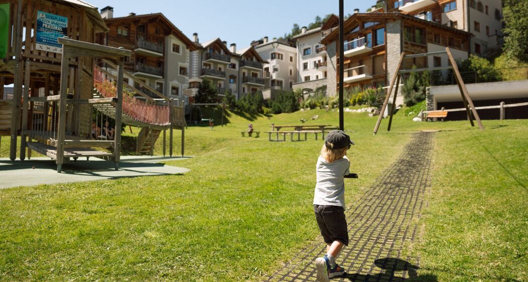Kinderspielplatz Prasüras in Silvaplana (oua_623598065_image)