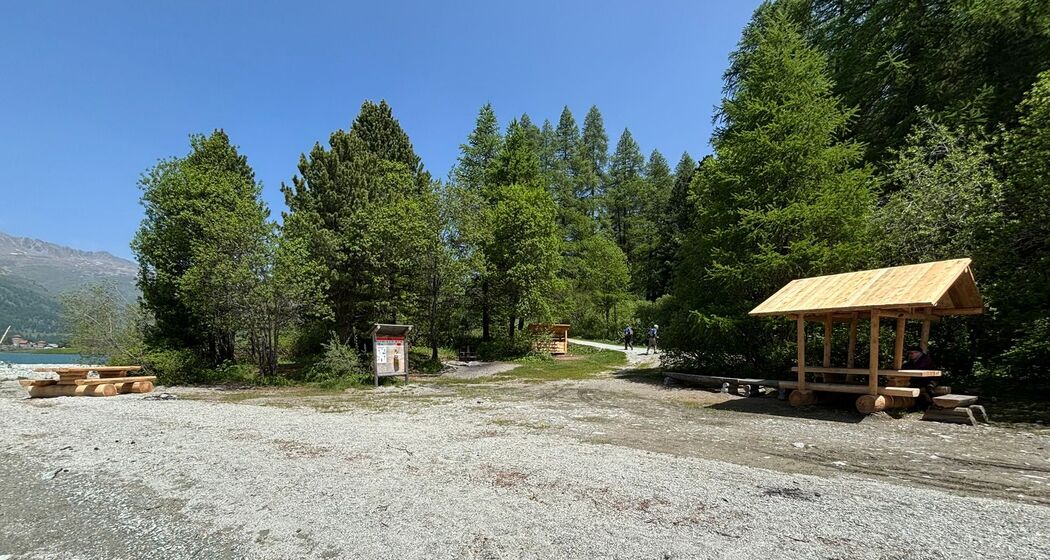 Feuerstelle Wasserfall Silvaplana (oua_623730627_image)