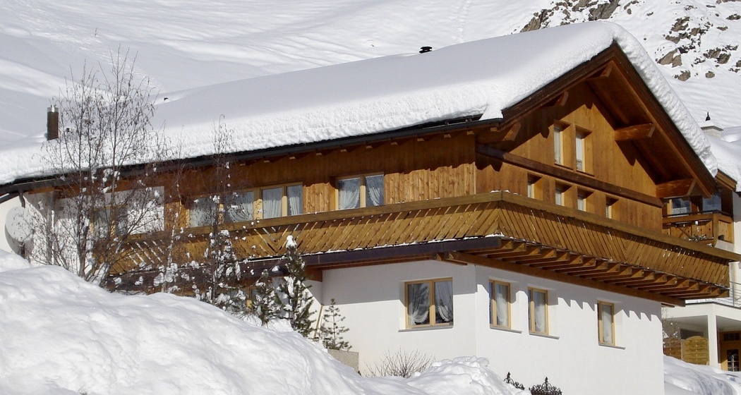 Chasa Belvair (oua_623731931_image)