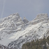 Paysage de montagne alpin dans la vallée de la Tamina