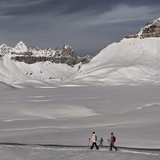 Totale Stille mitten im UNESCO Welterbe Sardona: Schneeschuhtour auf dem oberen Segnesboden.