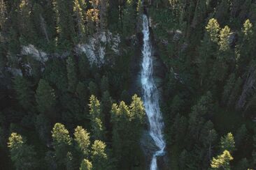 Wasserfall in Surlej (oua_624720826_image)