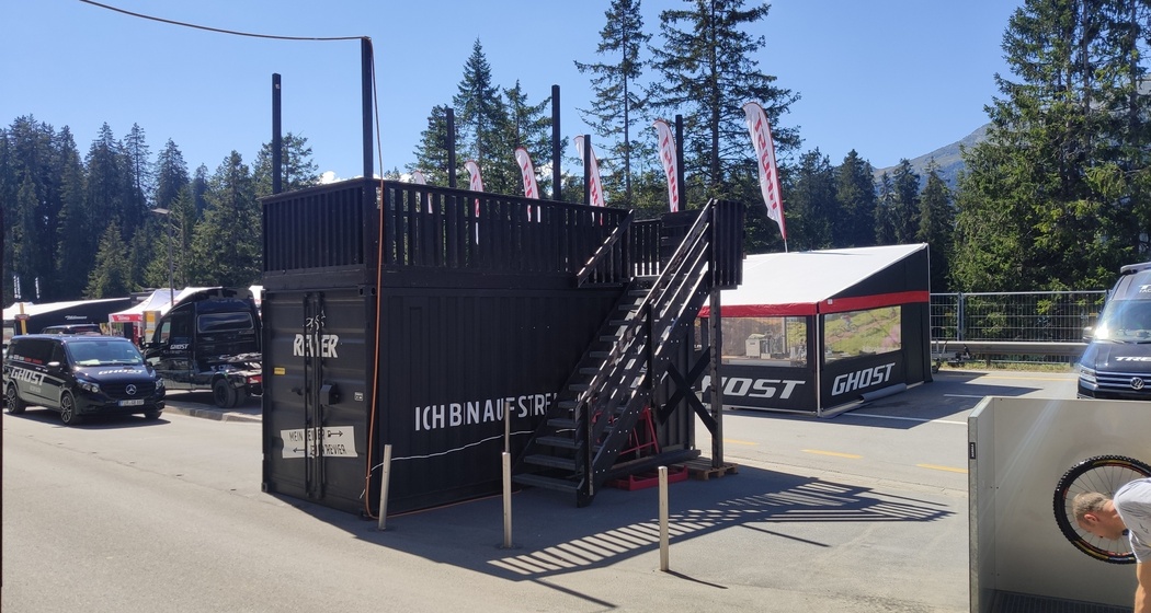 Revier Food Container