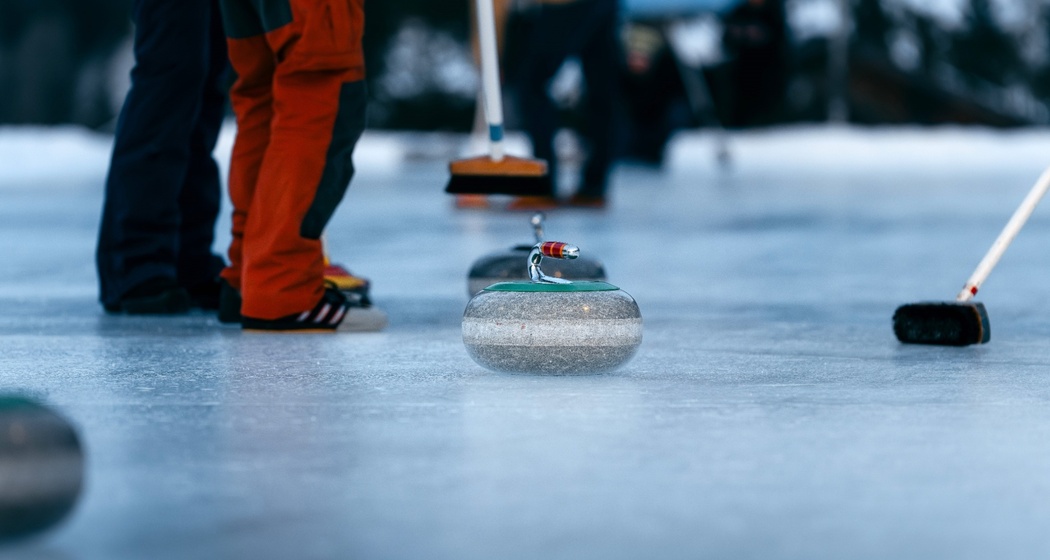 Curling-Natureisfeld Hüschera Splügen (oua_624897935_image)