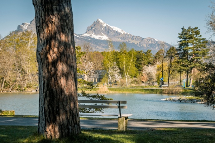 Sonnenbänkli im Giessenpark Bad Ragaz