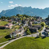 Pfäfers mit Blick zum Falknismassiv