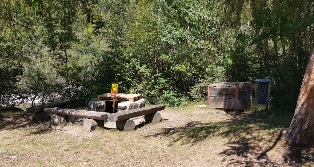 Feuerstelle Nislas Zillis-Reischen (oua_626037205_image)