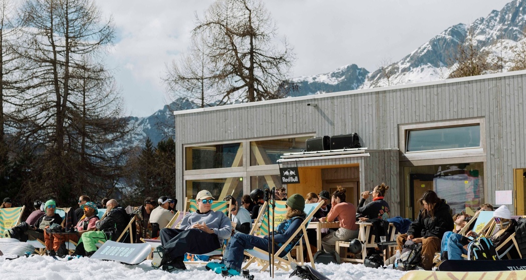 Hossa Bar (oua_628484435_image)