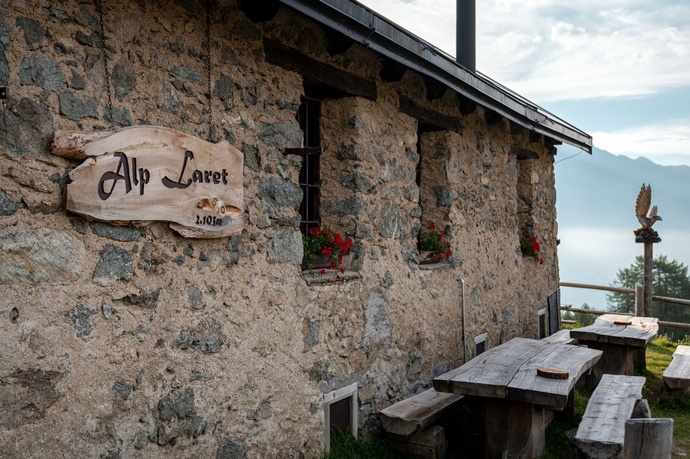 Alp Beizli Laret (oua_628915713_image)