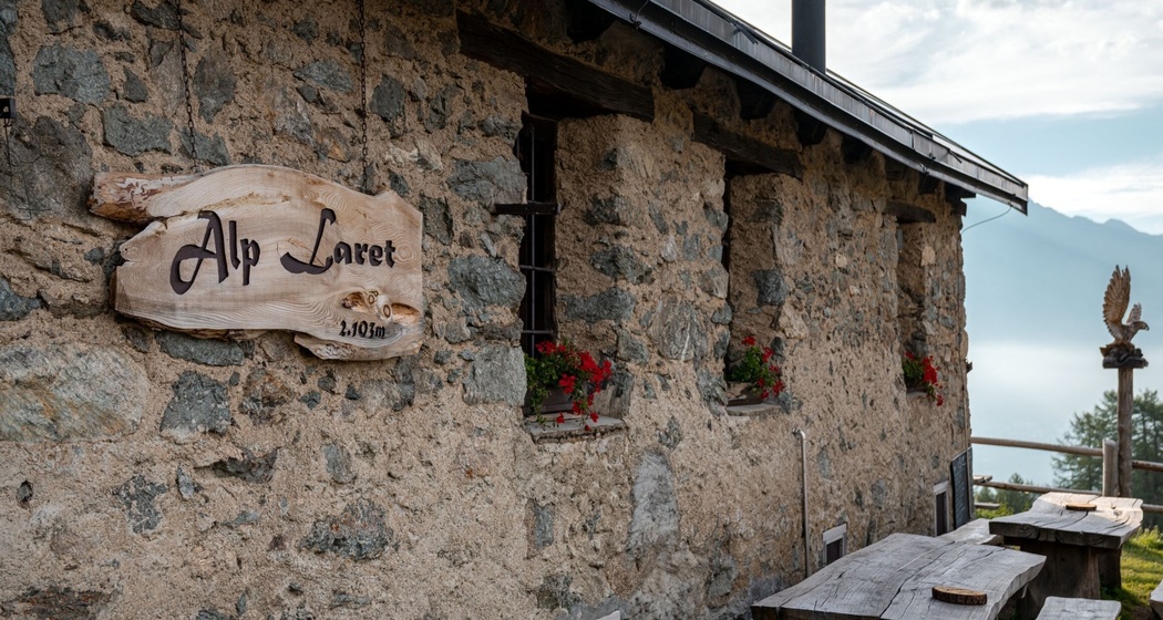 Alp Beizli Laret (oua_628915713_image)