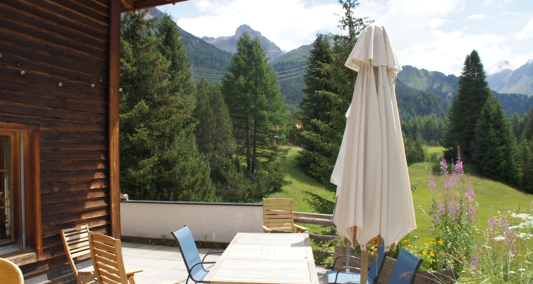 Terrasse Gasthaus Sonnenhof Preda