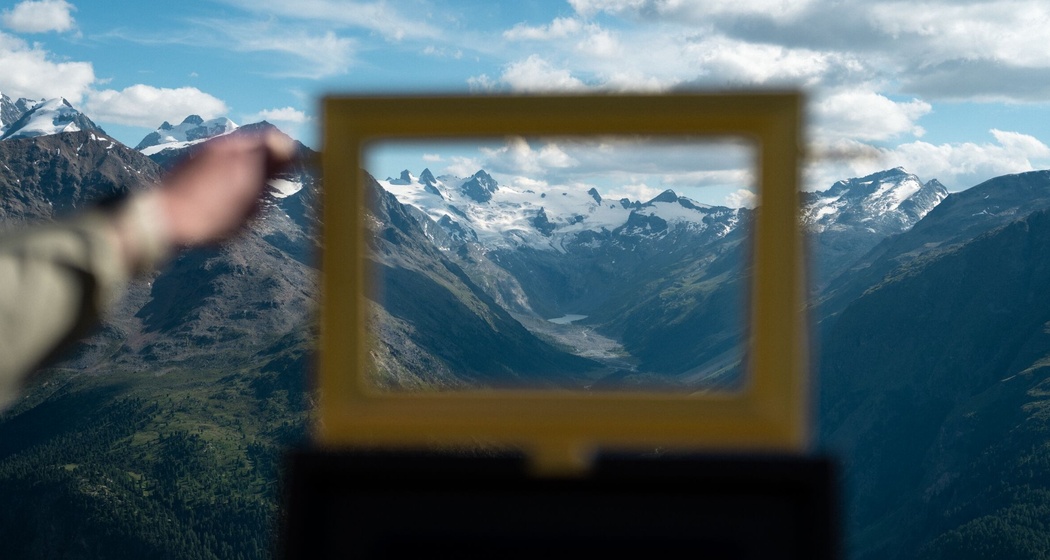 Installation entlang der Senda Segantini