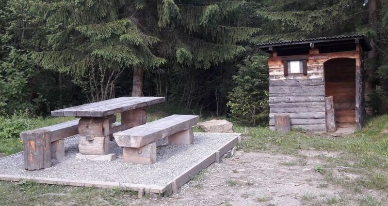 oua (637343672)