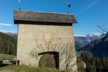 oua (637344704)
