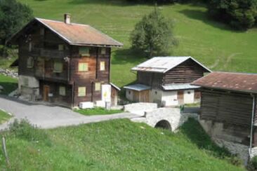 oua (637344721)