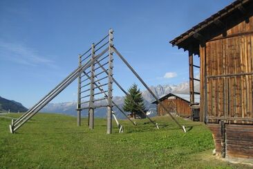 oua (637345407)
