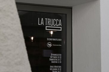 oua (637346105)