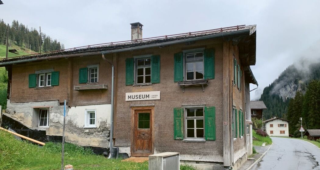 oua (637346979)